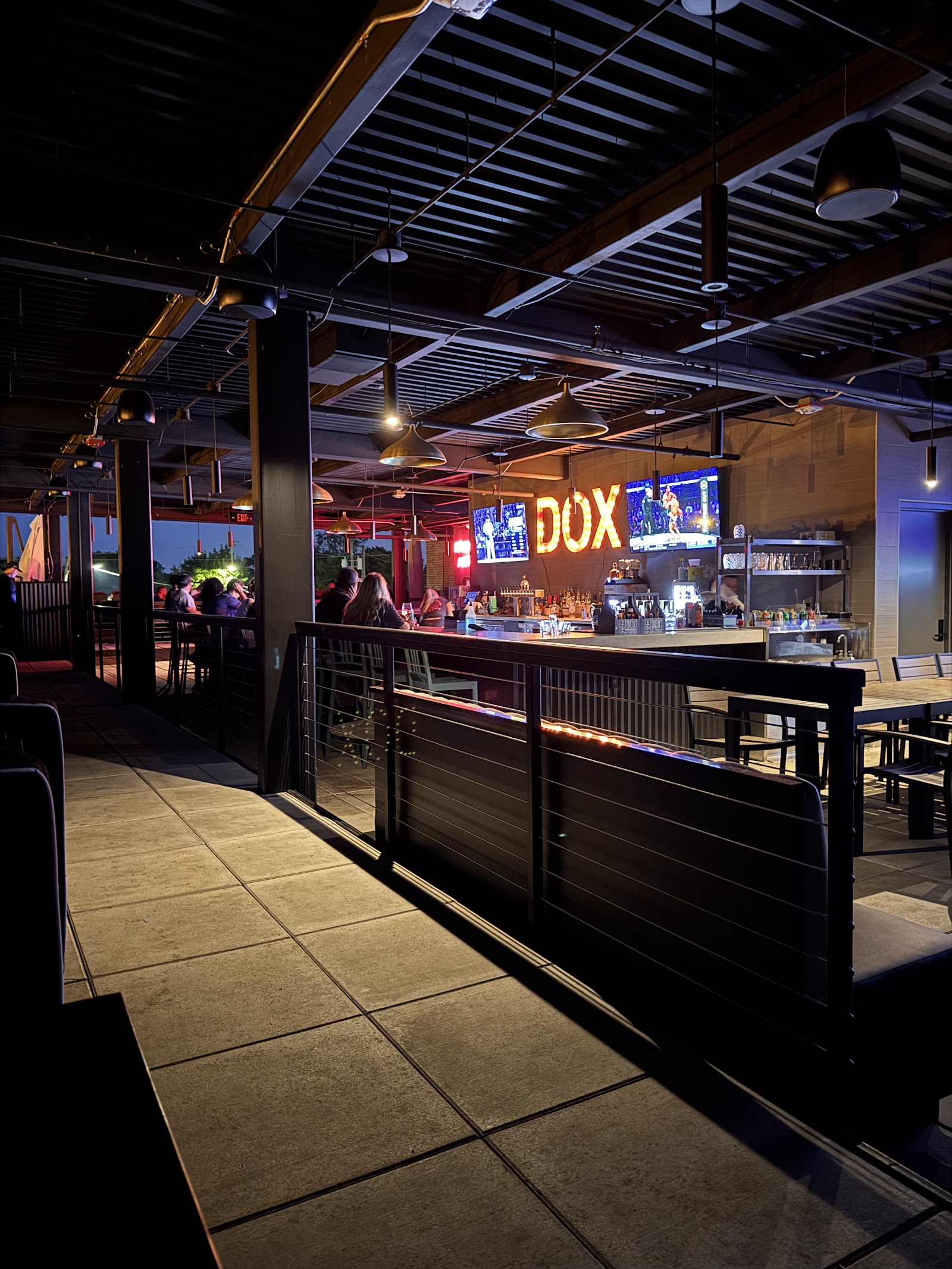 DOX Grillhouse in St Clair Shores