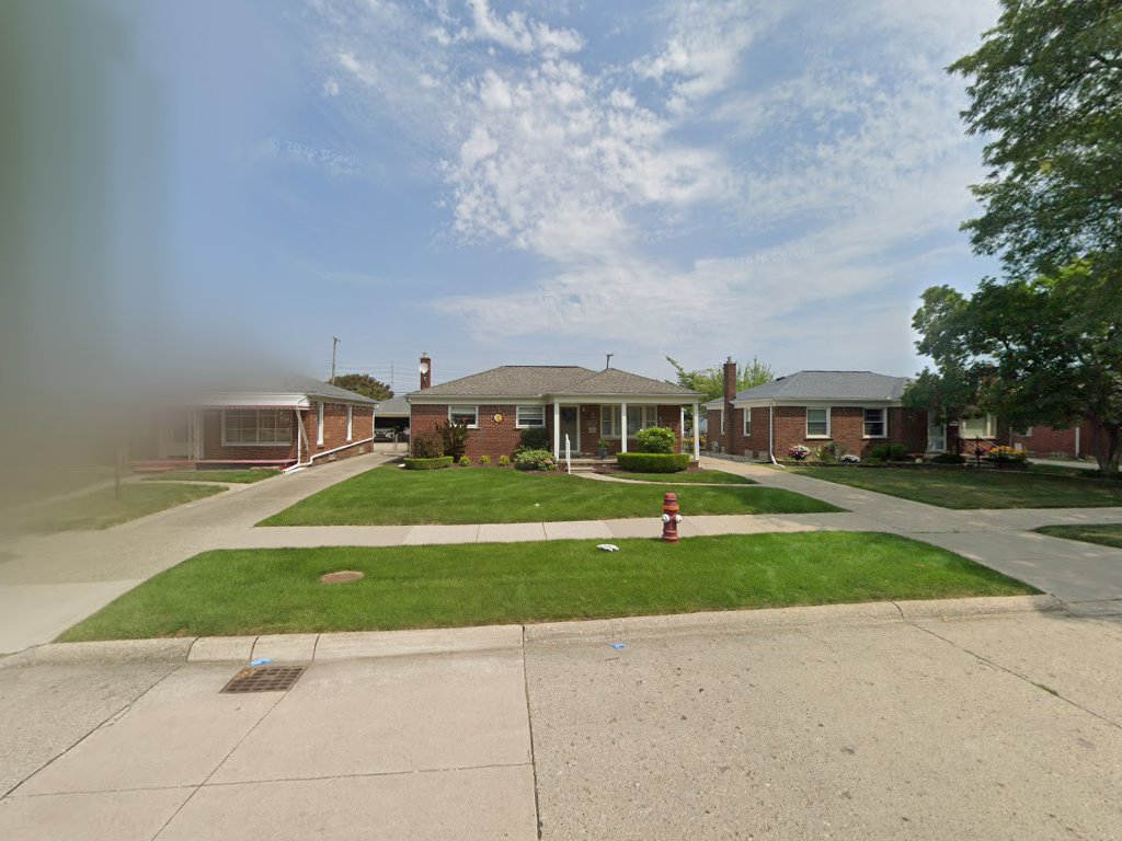 Elegant Lawn Care LLC — photo