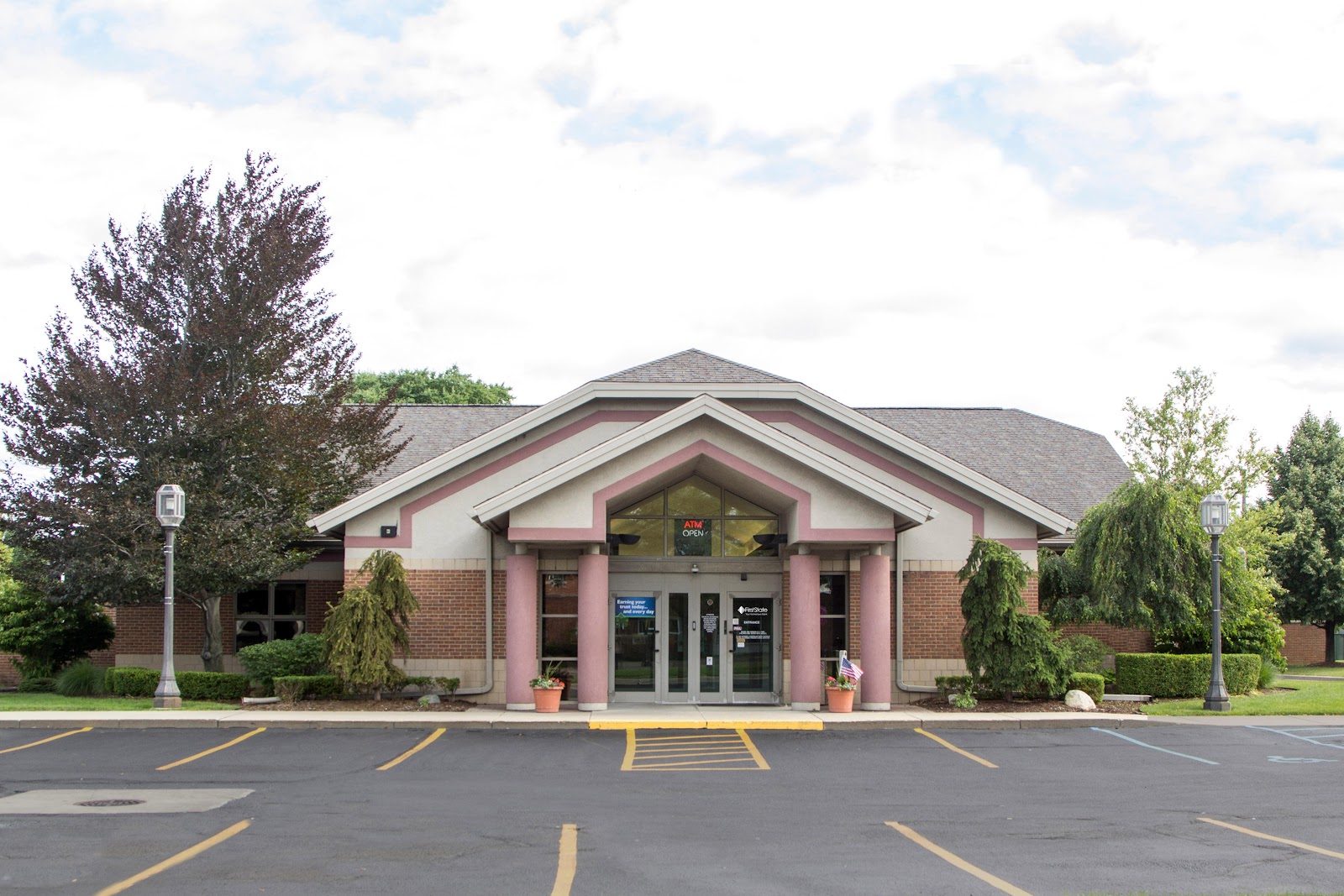 First State Bank in St Clair Shores