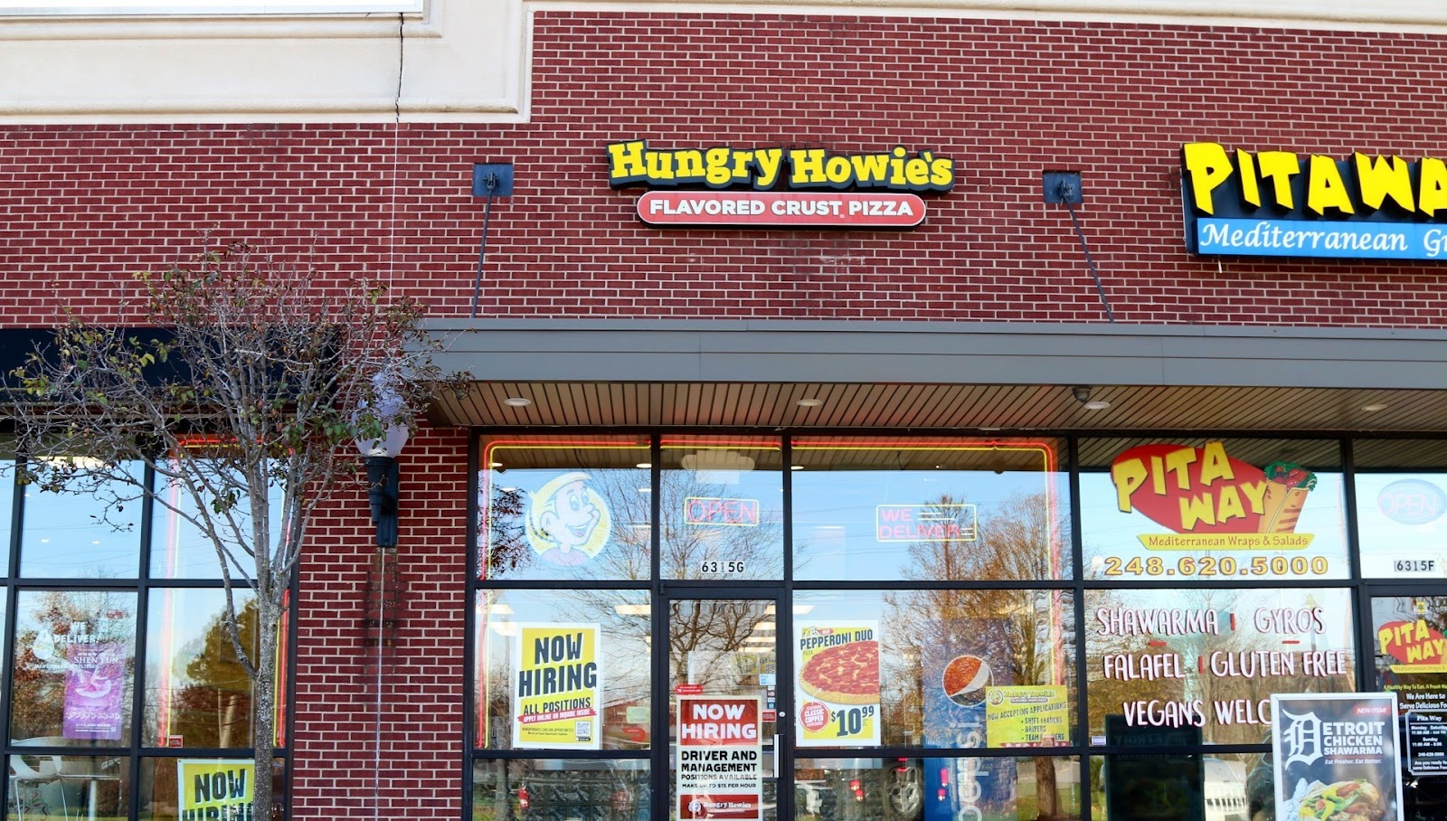 Hungry Howie's Pizza in St Clair Shores