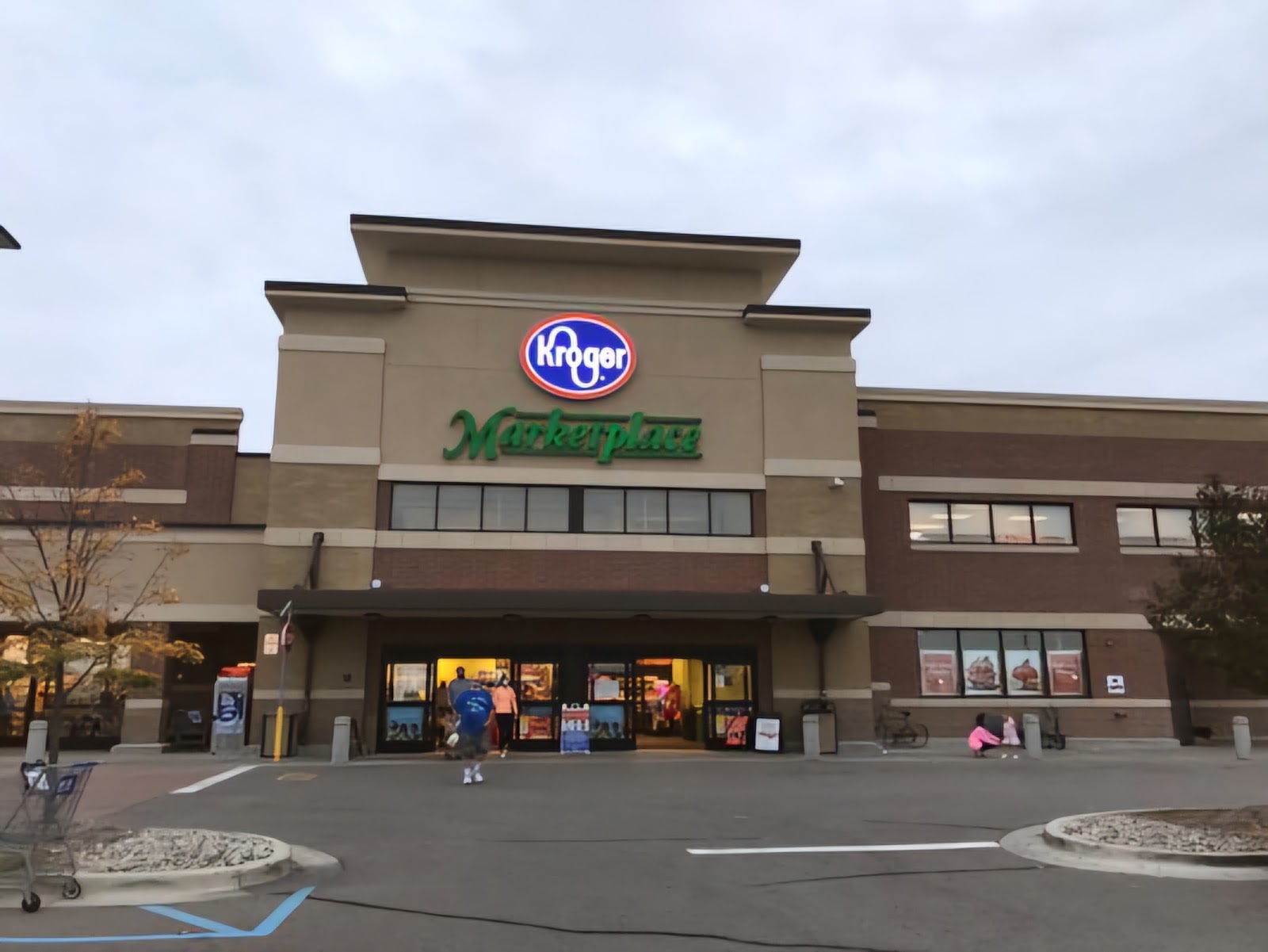 Kroger Bakery in St Clair Shores
