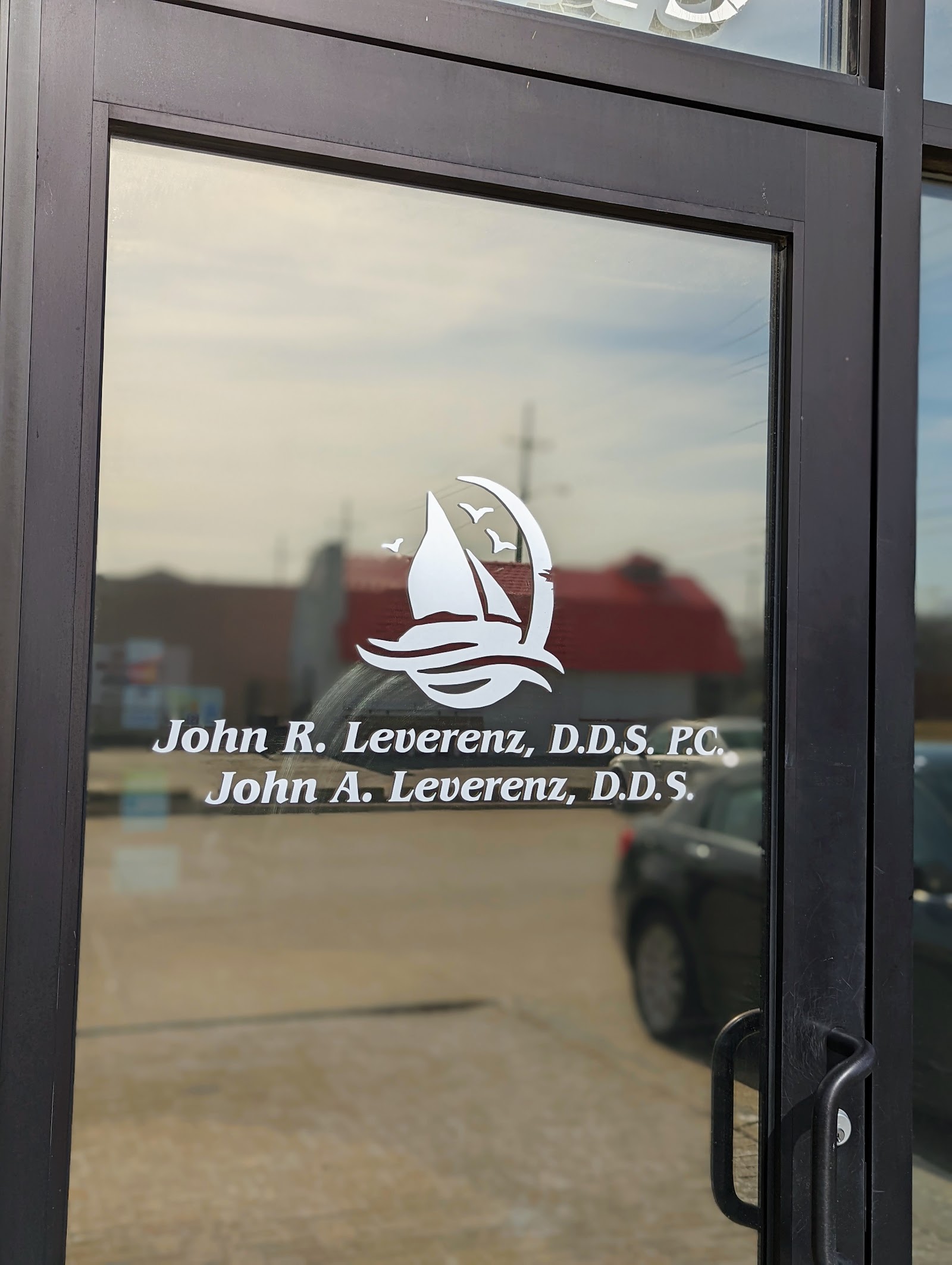 Leverenz John R DDS in St Clair Shores