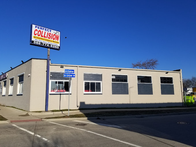 Perfect Auto Collision — photo