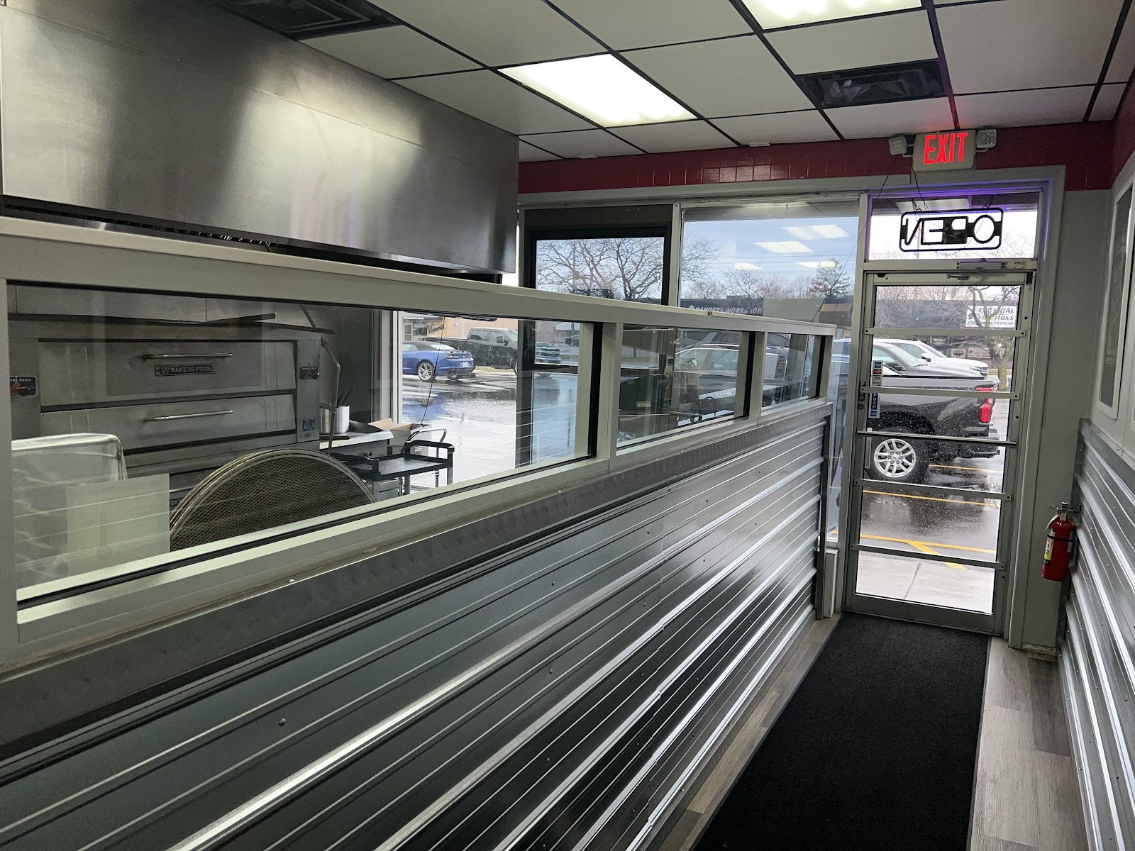 Ray's Pizzeria in St Clair Shores