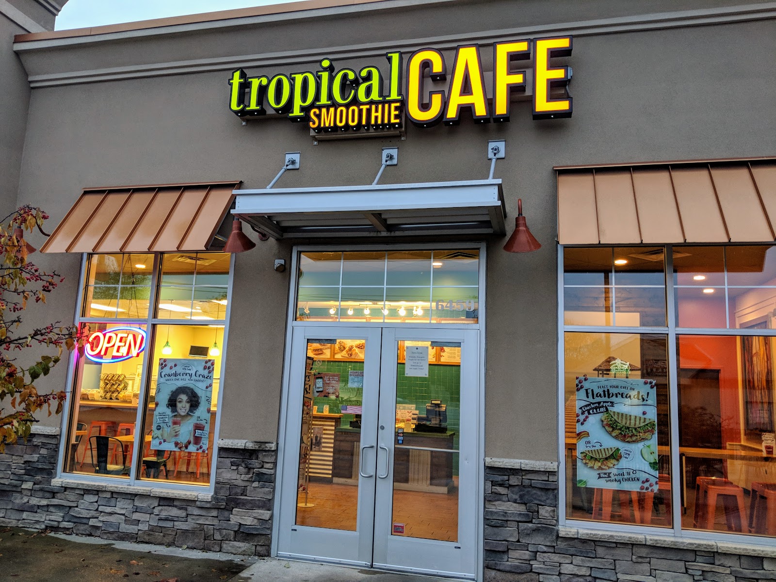Tropical Smoothie Cafe in St Clair Shores