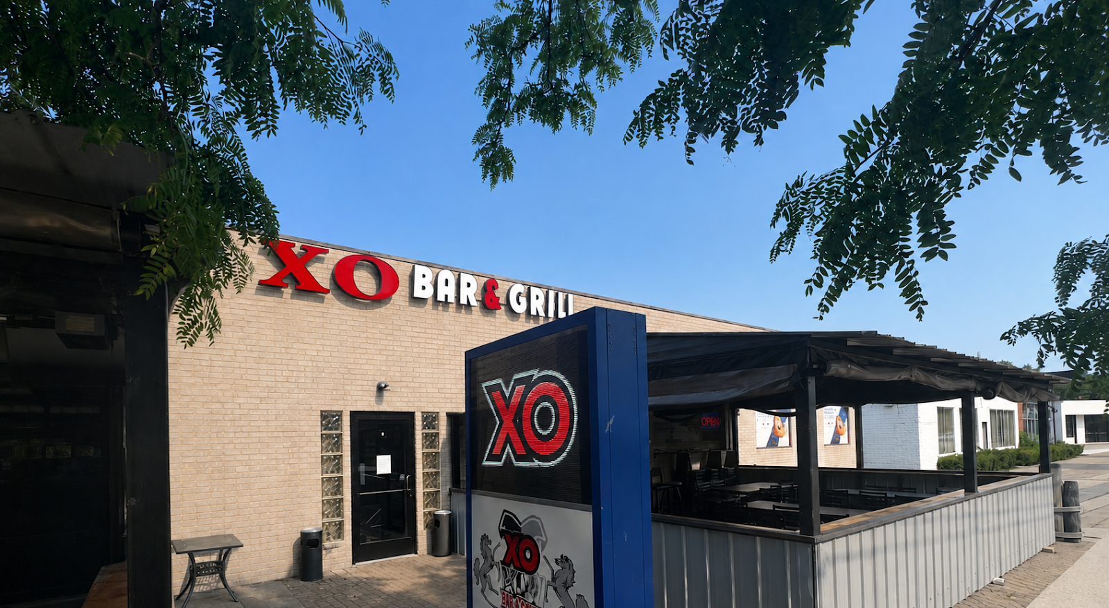 XO Bar & Grill in St Clair Shores